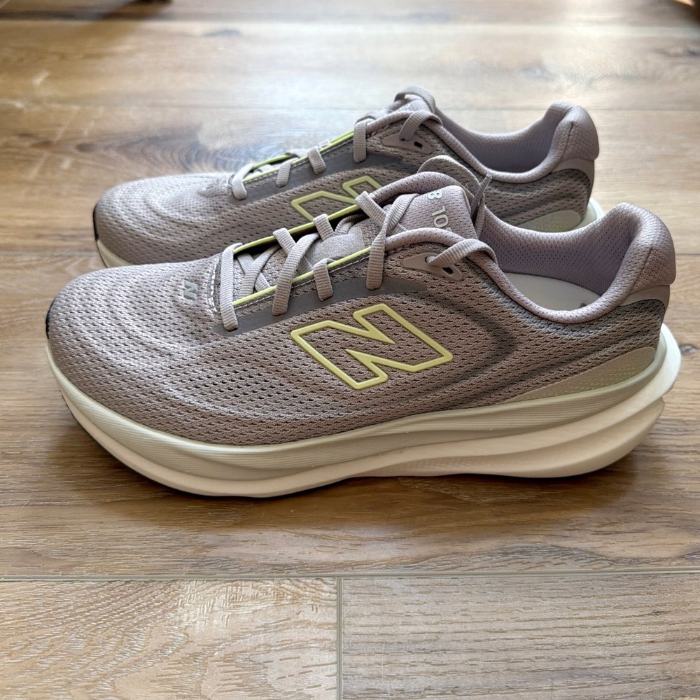 New Balance Womens 1080 v13 Fresh Foam Mesh 9 D Wide Purple Running Shoes Gym